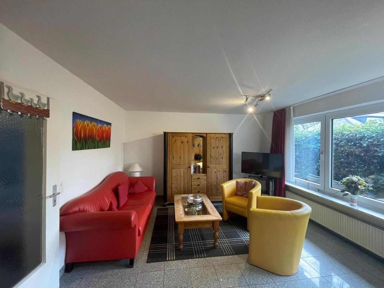 Mit 1 Schlafzimmer U 1 Schlafsofa Mi Terrasse * Suderende (Sylt)